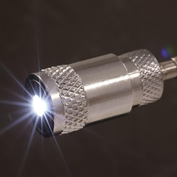 Aimant Télescopique YATO avec LED YT-06611 — 190 à 800mm Professionnel