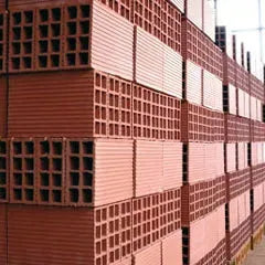 Briques 6 trous pour des travaux de maçonnerie - SQES