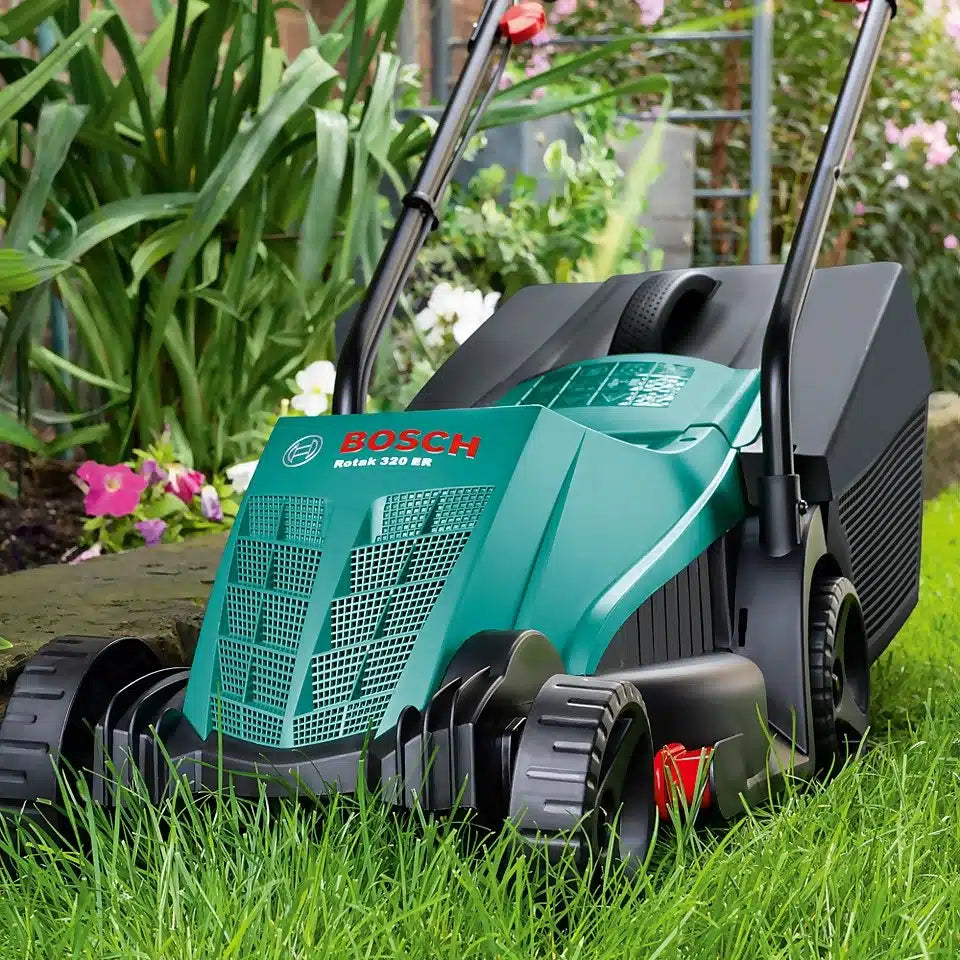 Tondeuse à Gazon Électrique Bosch Rotak 32 – 1200W | Coupe 32 cm | SQES Tunisie