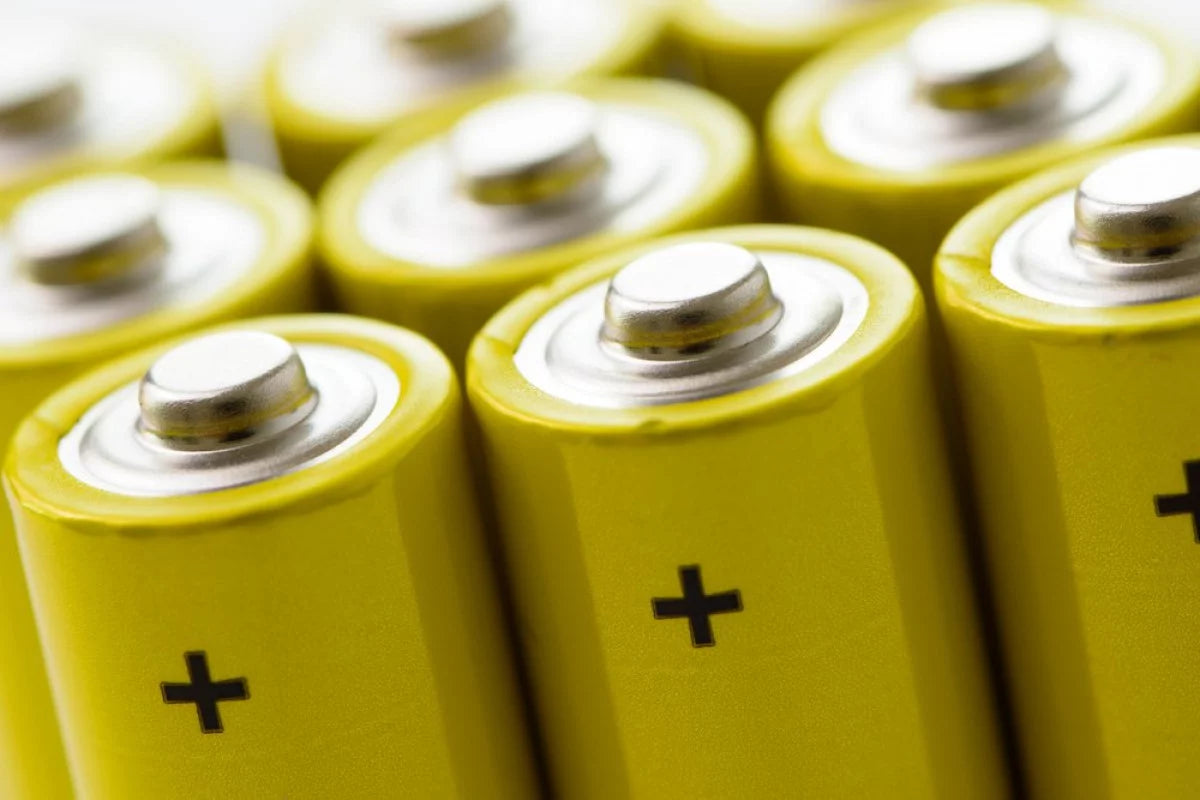 Piles et Batteries