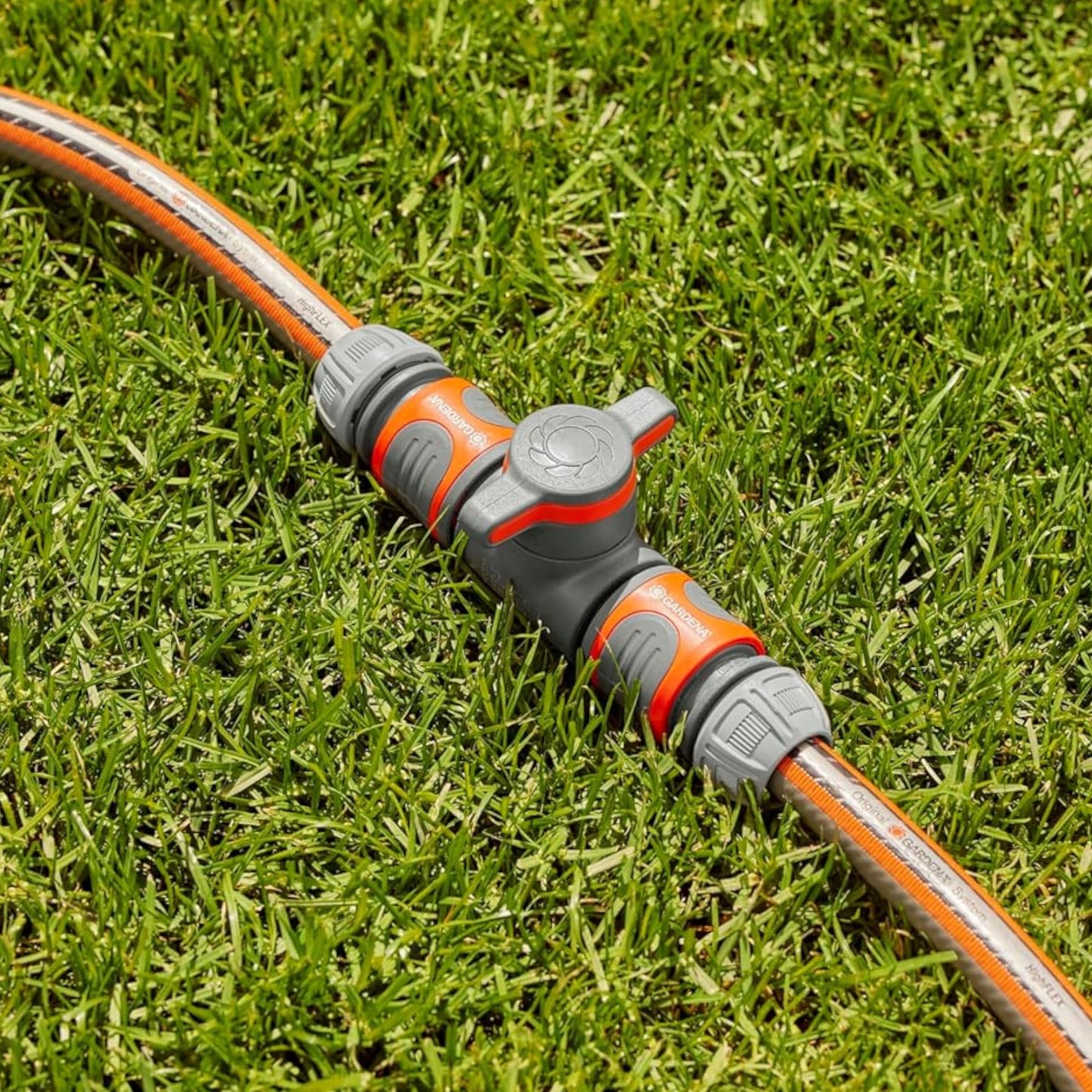 Connecteur avec Vanne et Régulateur de Débit GARDENA