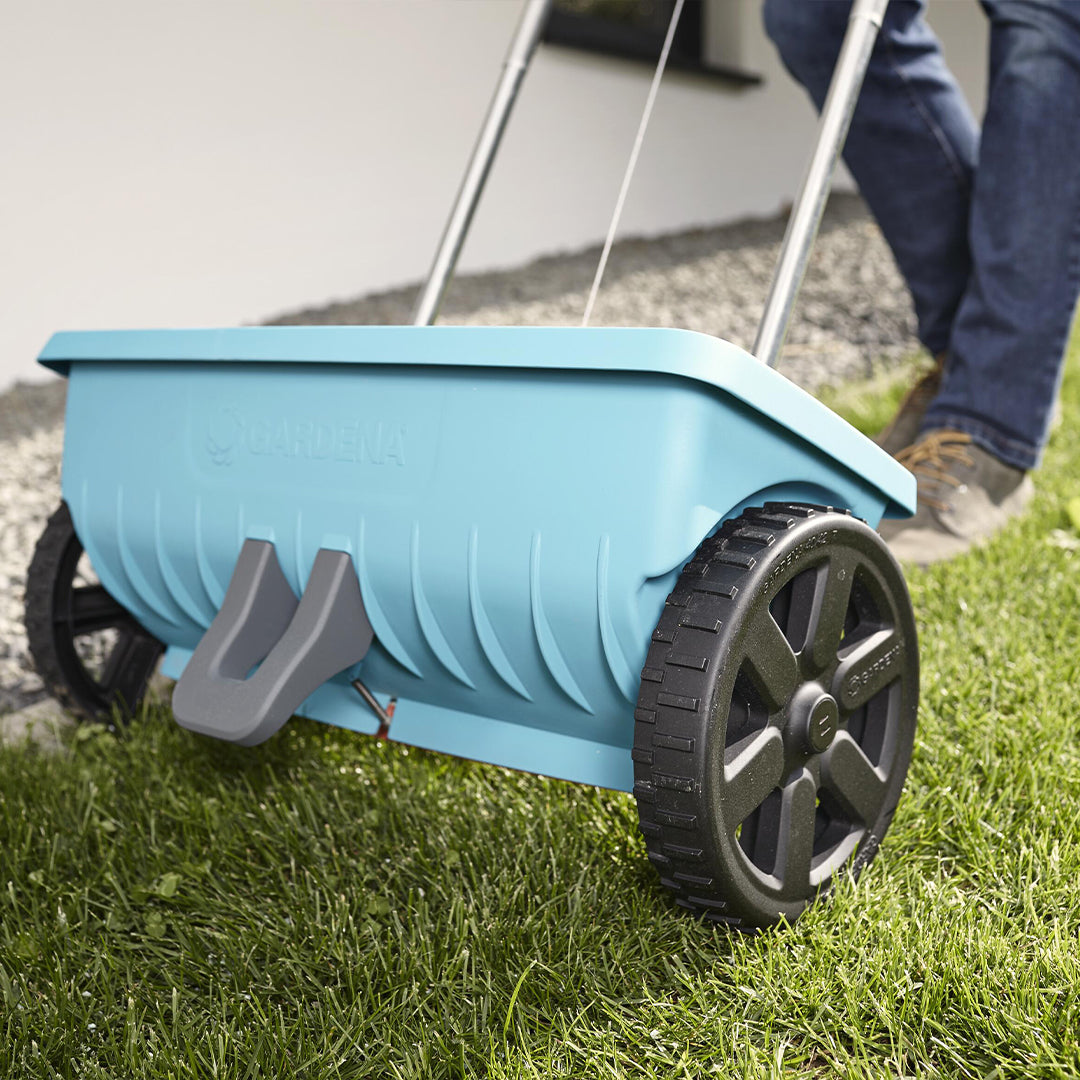 GARDENA EPANDEUR À ENGRAIS L 12.5 SUR ROUES (432-20)