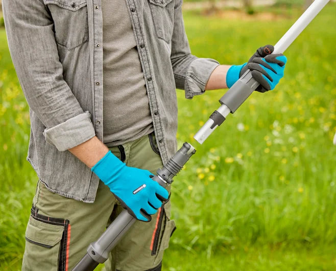 Sécateur télescopique GARDENA HighCut 360/18V P4A - Portée 5m - Kit prêt à l'emploi avec batterie