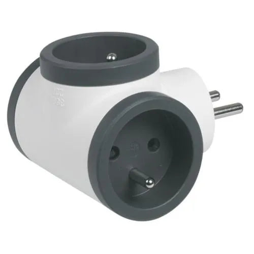 Fiche triplite avec 3 prises 2P+T latérales 16A 3680 W - SQES