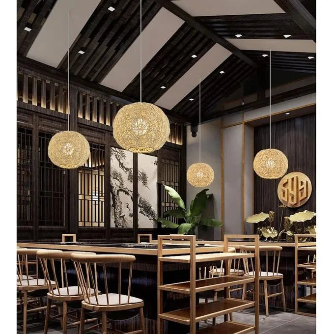 Lustre rond en forme de globe Ø28 -Plafonnier en Rotin Naturel - SQES