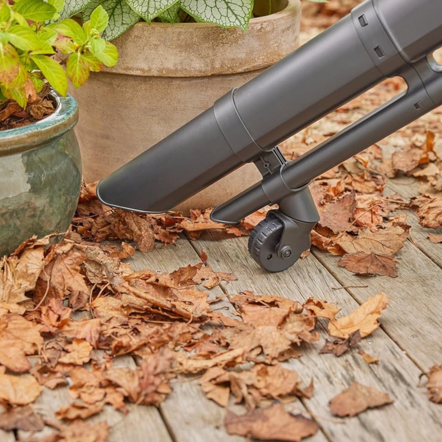 Souffleur à Batterie PowerJet 18 V P4A Prêt à l'Emploi GARDENA