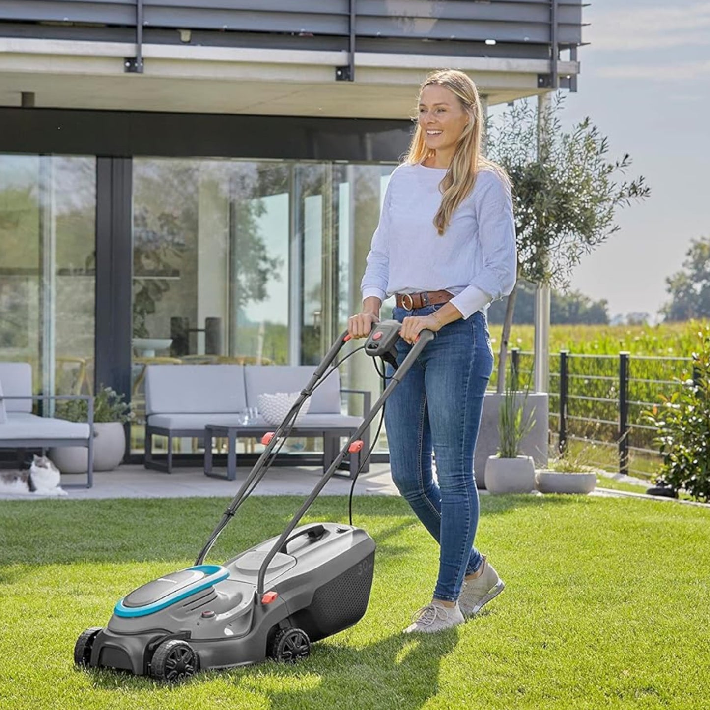 Tondeuse Électrique PowerMax 1100/32 GARDENA