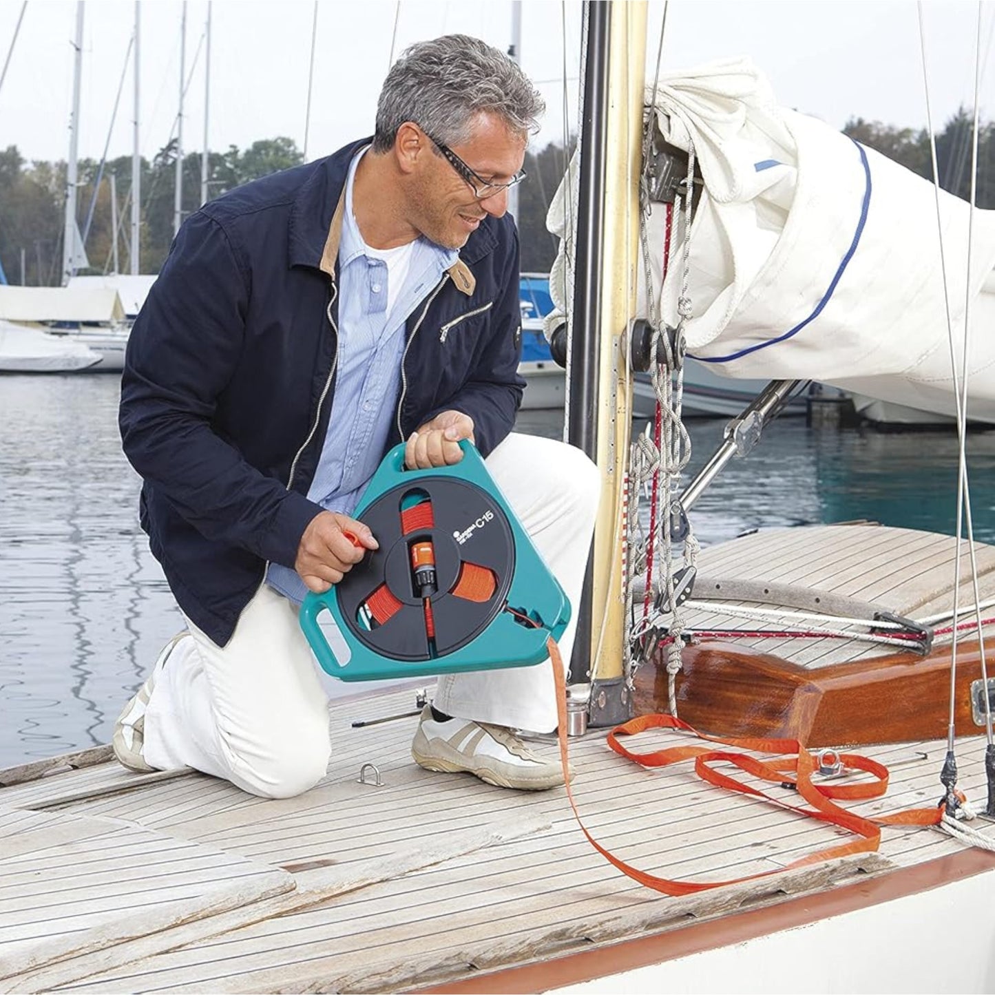 Tuyau Plat Textile Classic 15mm en Bottier-Enrouleur GARDENA