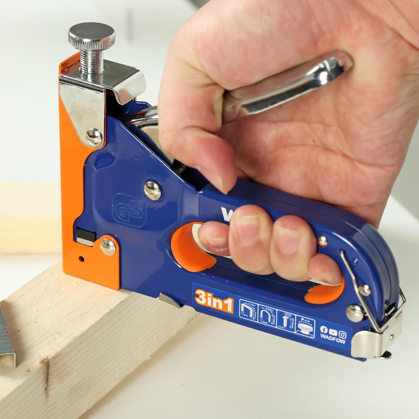 Agrafeuse 3 en 1 – Modèle WGU2614 - SQES