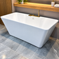 Baignoire autoportante blanche SP2852-17-J-G avec robinetterie à finition dorée, mitigeur, inverseur et douchette, 170 × 80 × 58 cm, bonde et trop-plein | SQES Tunisie
