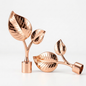 embout design feuilles IRIS DN25 or rosé brillant, lot 2 pcs, finition cuivrée premium, tringle à rideaux – SQES Ariana Menzah 8 Tunisie