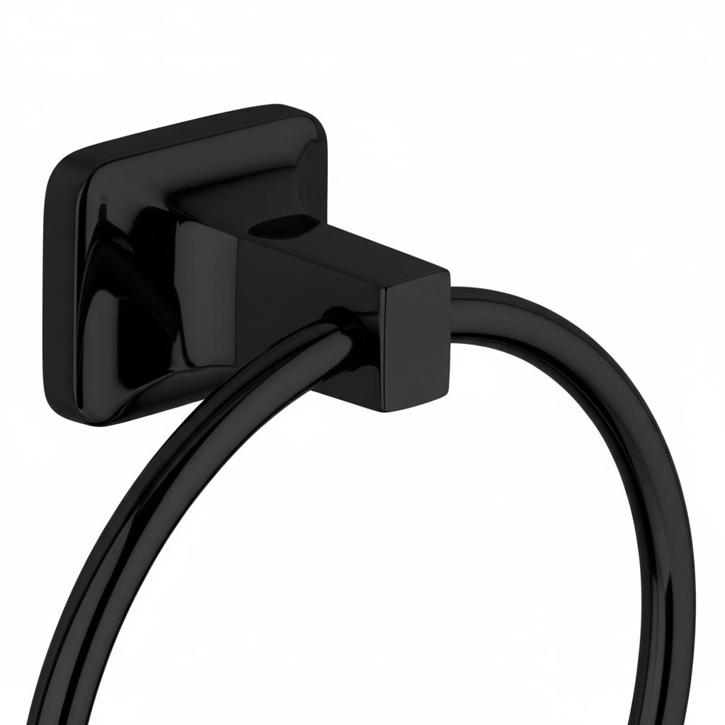 Gros plan sur le support carré et l'anneau noir mat