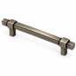 Poignée de meuble 28561 finition Gris Antique, dimension 128 mm, pour cuisine, dressing et ameublement.